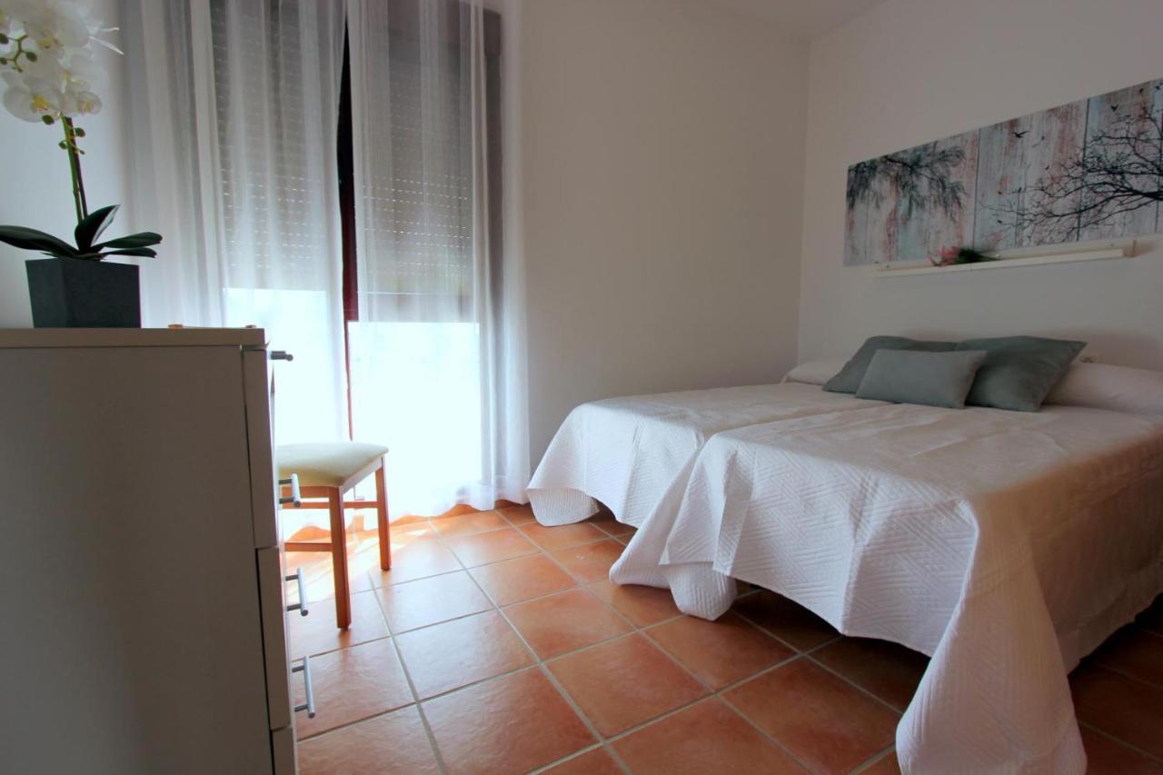 Conil Casa H&L Villa โกนิล เด ลาฟรอนเตรา ภายนอก รูปภาพ